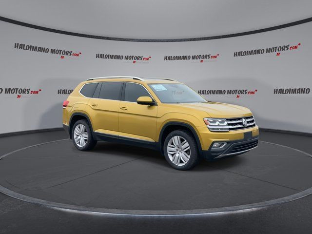 2018 Volkswagen Atlas Execline in Cars & Trucks in Hamilton - Image 2
