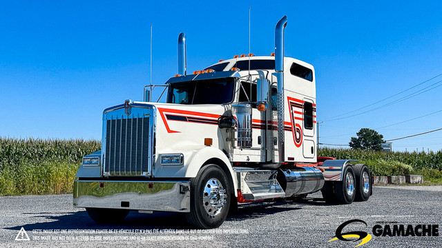 2024 KENWORTH W900L HIGHWAY / SLEEPER TRUCK / TRACTOR / 100TH AN in Heavy Trucks in La Ronge - Image 3