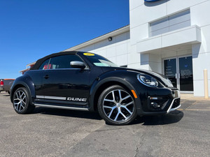 2018 Volkswagen Beetle Dune TURN HEADS AND SOAK UP THE SUN IN THE DISTINCTIVE 2018 VOLKSWAGEN BEETLE CONVERTIBLE DUNE.