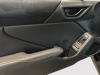 Decouvrez ce superbe Toyota GR86 Premium 2023 en finition gris elegant , parfait pour les amateurs d... (image 9)