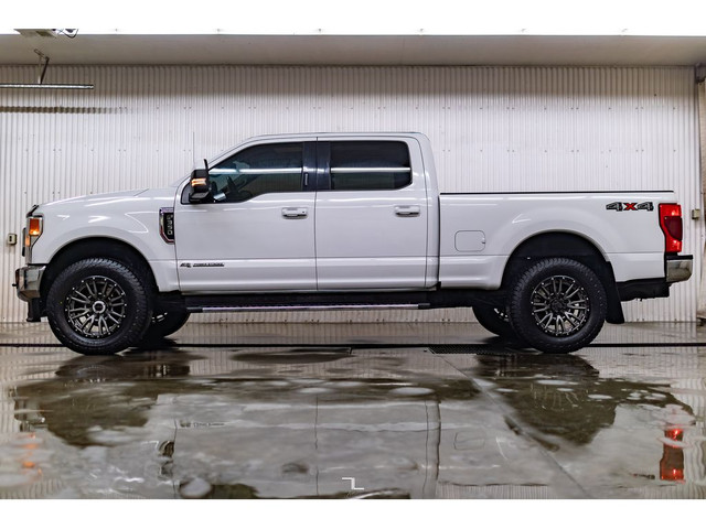 2020 Ford F-350 4x4 Crew Cab Lariat Diesel Leather Roof Nav in Cars & Trucks in Red Deer - Image 3