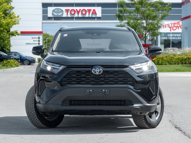 2023 Toyota RAV4 Hybrid XLE SUNROOF / POWER DRIVER SEAT / PUS... in Cars & Trucks in City of Toronto - Image 2