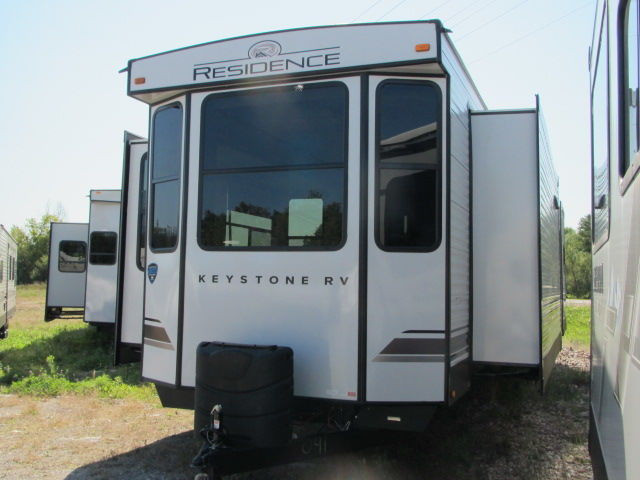 2023 Résidence 40 MKTS-LOADED FRONT LIVING PARK MODEL!FINANCING! in Travel Trailers & Campers in Ottawa