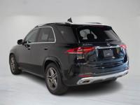 This 2020 Mercedes-Benz GLE 450 delivers a confident blend of AMG styling, turbocharged straight-six... (image 4)