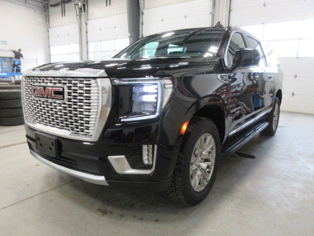 2023 GMC Yukon XL DENALI, NAV, ROOF, LEATHER APPLE/ANDROID, 35K! in Cars & Trucks in Ottawa - Image 4