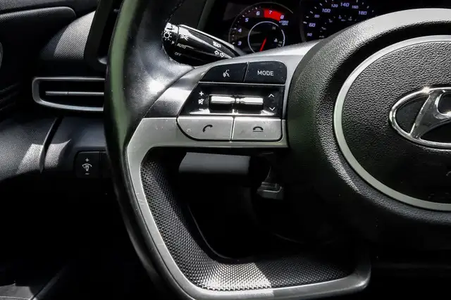 2021 Hyundai Elantra Preferred IVT • HEATED SEATS/STEERING • CP/ in Cars & Trucks in Kingston - Image 18