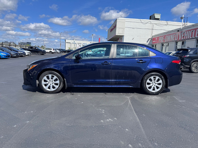2020 Toyota Corolla LE *LOW MILEAGE / NEW ARRIVAL* in Cars & Trucks in City of Toronto - Image 2