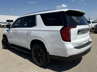 Roll out in style with this elegant and robust 2023 GMC Yukon SLT, showcasing a luxurious White Fros... (image 5)