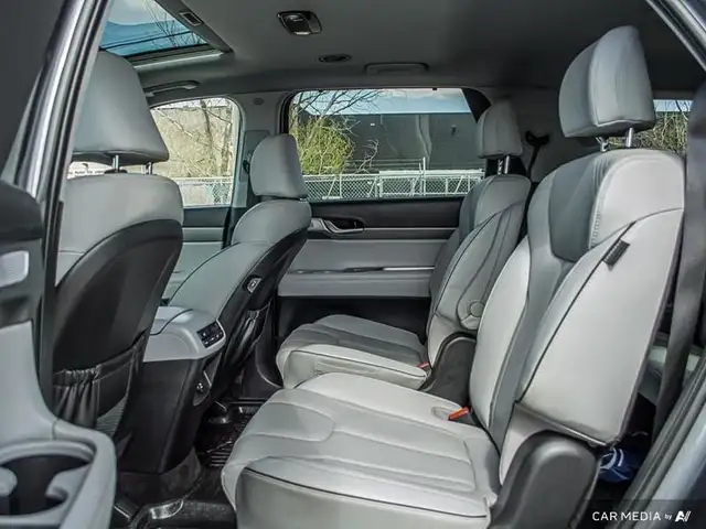 2023 Hyundai Palisade Urban 7-Passenger in Cars & Trucks in Edmonton - Image 27
