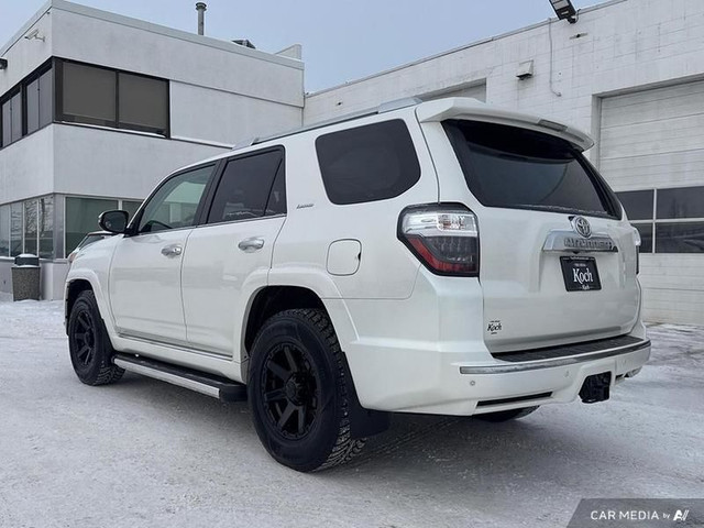 2015 Toyota 4Runner SR5 in Cars & Trucks in Edmonton - Image 4