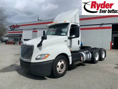 Ryder Stock ID: 239939 Transmission Type/Speed: Auto 13 Engine: DIESEL X15 GHG'17 450/1800 Horse Pow...