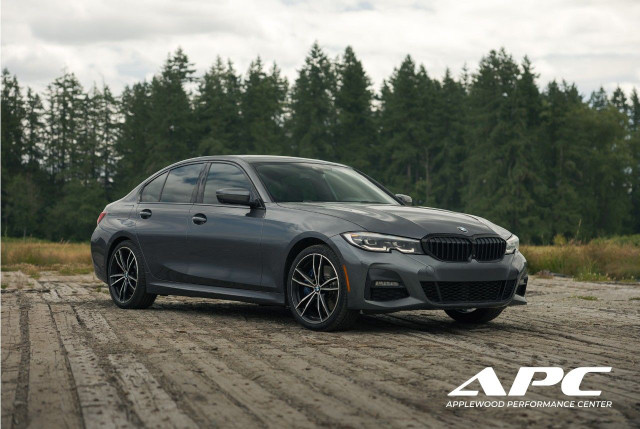 2020 BMW 3 Series in Cars & Trucks in Delta/Surrey/Langley