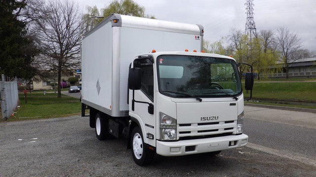 2014 Isuzu NRR 12 Foot Cube Van 3 Seater Dually Diesel in Cars & Trucks in Richmond - Image 2