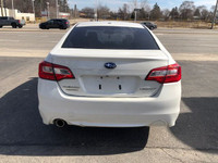 2015 SUBARU LEGACY 2.5 4 CYL AUTOMATIC ALL WHEEL DRIVE - SAFETIED READY TO GO - 163000KM - BACK UP C... (image 5)