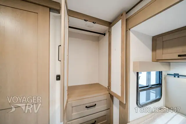 2025 Grand Design Reflection 315RLTS in Travel Trailers & Campers in Kelowna - Image 26