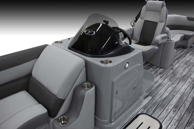 2023 Veranda VR25RC Deluxe Tri-Toon in Powerboats & Motorboats in Prince Albert - Image 3