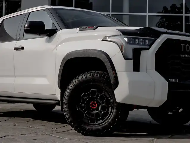 2023 Toyota Tundra Limited Hybrid TRD Pro in Cars & Trucks in City of Toronto - Image 4