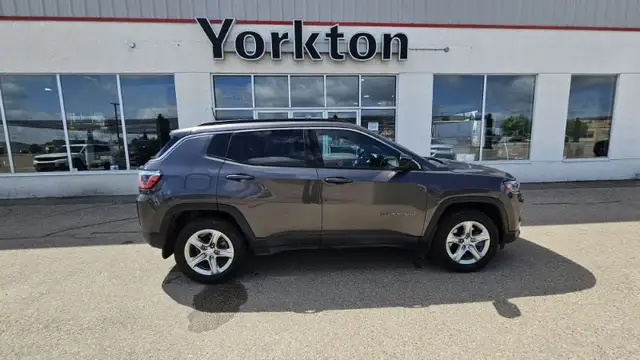 2023 JEEP Compass North63010222528771123