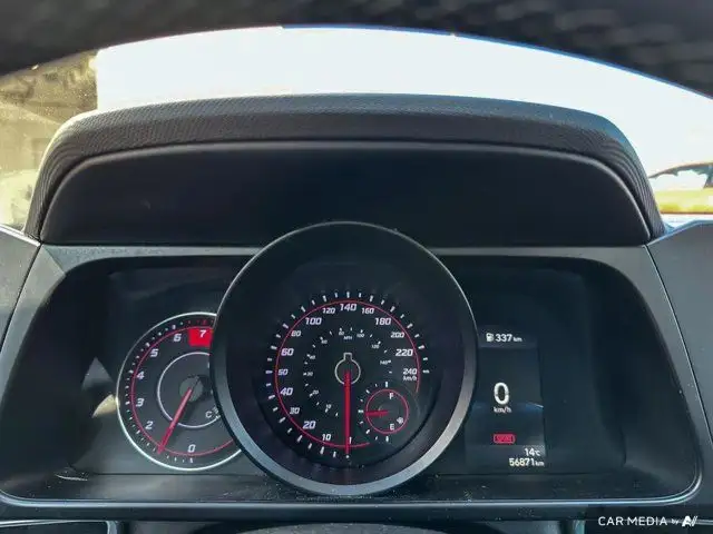 2023 Hyundai Elantra Preferred 2.0L FWD | Heated Seats And dans Autos et camions dans Winnipeg - Image 17