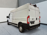 Ram ProMaster 2500 Toit Sureleve 2023 Polyvalence et puissance commerciale chez Desmeules Chrysler a... (image 3)