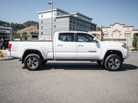 One Owner - Rock Deflector - Running Boards - Rain Deflectors - Remote Start The 2017 Toyota Tacoma... (image 9)