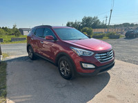 EXCELLENT SHAPE! NEW MVI! AWD! HEATED SEATS, ETC! THIS CAR IS VERY CLEAN AND IN GREAT SHAPE UNDERNEA... (image 4)