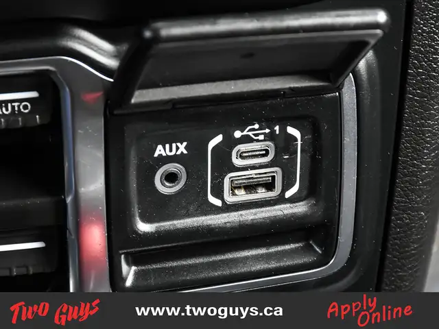 2019 Jeep WRANGLER UNLIMITED Sport 4x4 Back Up Camera Side Steps in Cars & Trucks in St. Catharines - Image 29