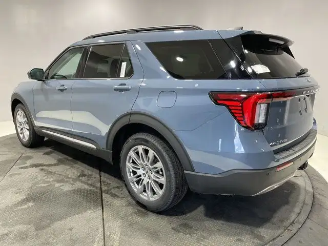 2025 Ford Explorer Active in Cars & Trucks in Strathcona County - Image 13