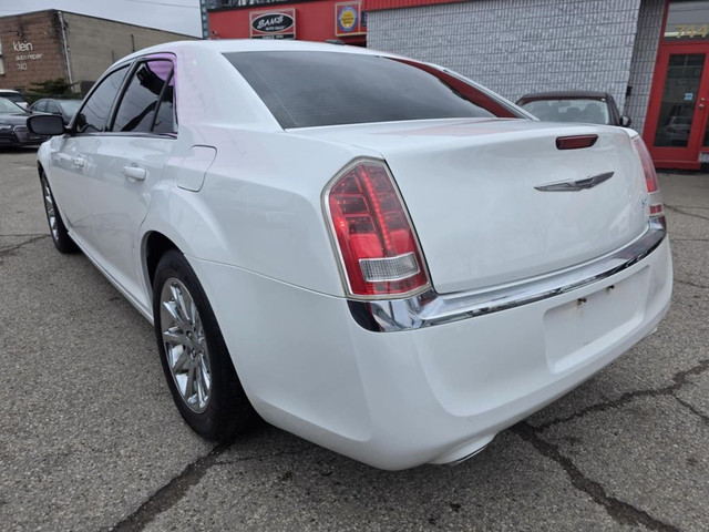 2013 Chrysler 300 Touring * PanoSunroof / Leather / Rear Cam* LO in Cars & Trucks in London - Image 4
