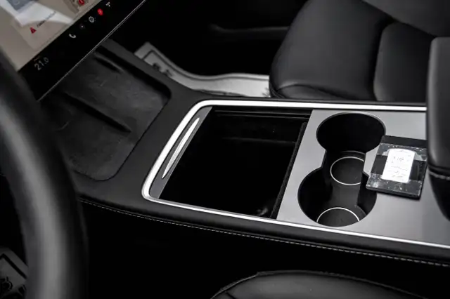 2022 Tesla Model 3 STANDARD RANGE | ONE OWNER | NAVI | CAM | SUN dans Autos et camions dans Ville de Toronto - Image 15