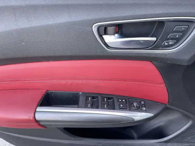 2020 Acura TLX in Cars & Trucks in Calgary - Image 22