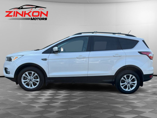 2018 Ford Escape SE | 4WD | BIG SCREEN |HEATED SEATS | BLUETOOTH in Cars & Trucks in Oshawa / Durham Region - Image 3