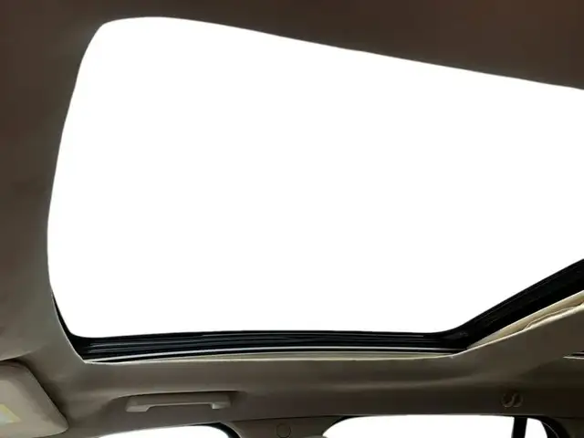 2011 FORD EDGE SPORT UTILITY AWD in Cars & Trucks in Stratford - Image 17