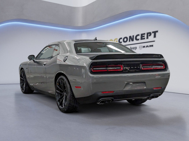 2023 Dodge Challenger in Cars & Trucks in Sherbrooke - Image 2