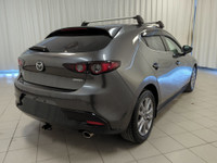 With a quiet and refined cabin, our 2021 Mazda3 Sport GS AWD Hatchback turns up the volume outside t... (image 7)