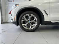 Leather Seats, Heated Seats, Apple CarPlay, Navigation, Power Liftgate! Check out our large selectio... (image 6)