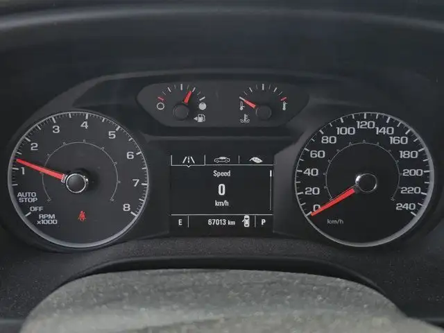 2017 GMC Acadia SLE in Cars & Trucks in Grande Prairie - Image 6