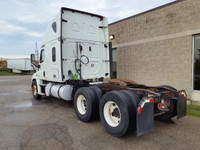 Ryder Stock ID: 840540 Transmission Type/Speed: AUTO 13 Engine: DIESEL DD15 GHG'17 475/1625 Horse Po... (image 7)