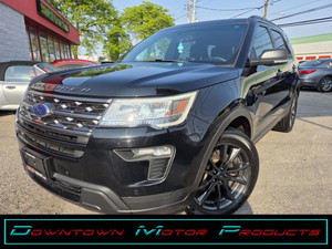 2018 Ford Explorer XLT 4WD *Nav / Sunroof / Rear Camera* 7 Passenger