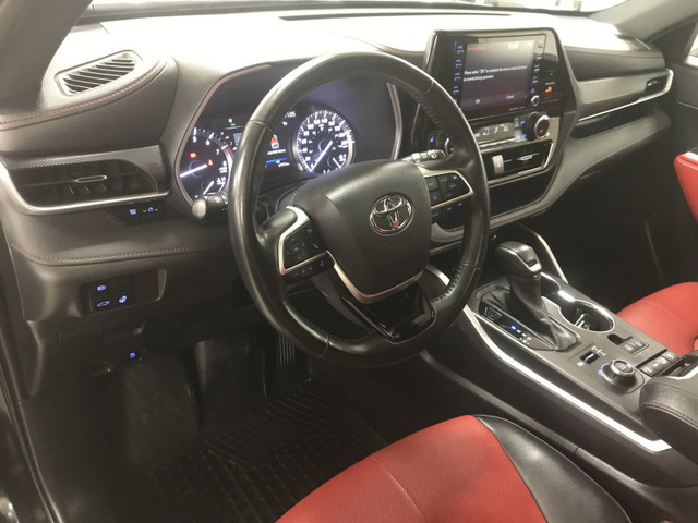 2022 Toyota Highlander XSE AWD in Cars & Trucks in Calgary - Image 3