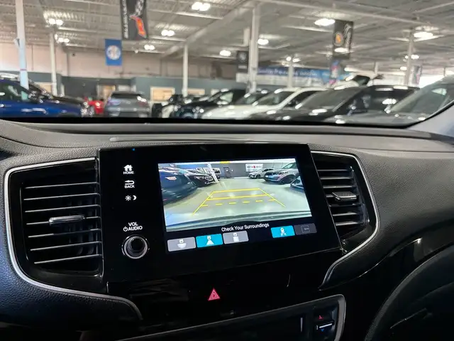 2022 Honda Pilot Touring|7PASSENGER|AWD|NAV|REARSCREEN|LEATHER|+ in Cars & Trucks in City of Toronto - Image 33