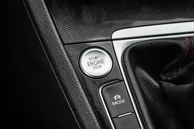 2017 Volkswagen Golf GTI Autobahn | Manuel | Toit pano | Clean C in Cars & Trucks in Longueuil / South Shore - Image 22