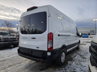 This brand new OXFORD WHITE 2024 FORD TRANSIT CARGO VAN is powered by an ELECTRIC ENGINE THAT'S PAIR... (image 8)