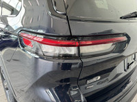 COMMANDVIEW DUAL-PANE SUNROOF, BLACK APPEARANCE PACKAGE, 9 AMPLIFIED SPEAKERS W/SUBWOOFER, MIDNIGHT... (image 7)