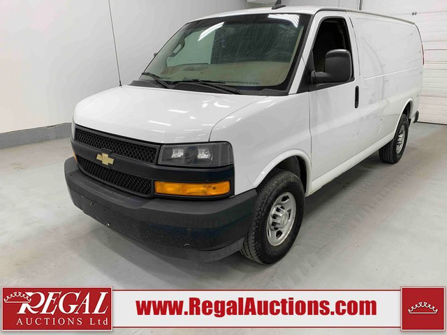 2018 CHEVROLET EXPRESS CARGO in Cars & Trucks in Calgary - Image 2
