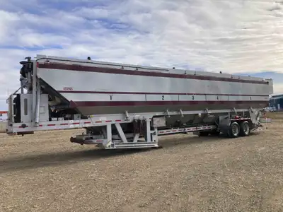 2012 APPCO 4,000 CUBIC FT SAND STORAGE PIG DRY BULK TANK TRAILER WITH CONVEYOR BELT SYSTEM Conveyor...