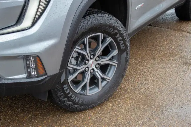 2024 GMC Acadia AT4 AWD * GM CERTIFIED * in Cars & Trucks in Edmonton - Image 7