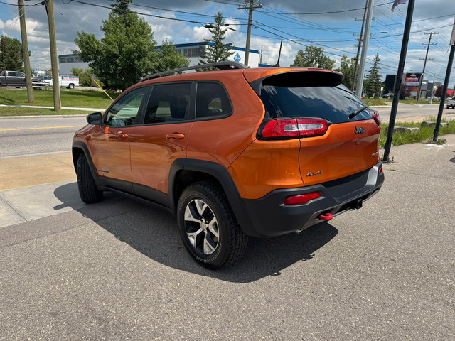 2016 Jeep Cherokee Trailhawk 3.2L 4WD in Cars & Trucks in Calgary - Image 2