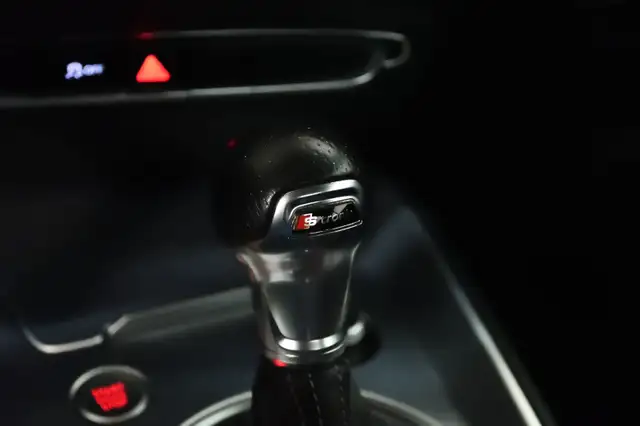 2017 Audi TT Competition / Black Optics / Navigation / Inspecté  in Cars & Trucks in Longueuil / South Shore - Image 25