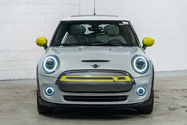 2021 MINI 3 Door Cooper SE 3 Door 100% électrique | Fun in Cars & Trucks in City of Montréal - Image 3